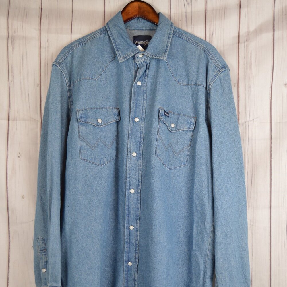 Wrangler Mens XL Denim Cowboy Cut Work Shirt 70127SW Snap Western LS GUC